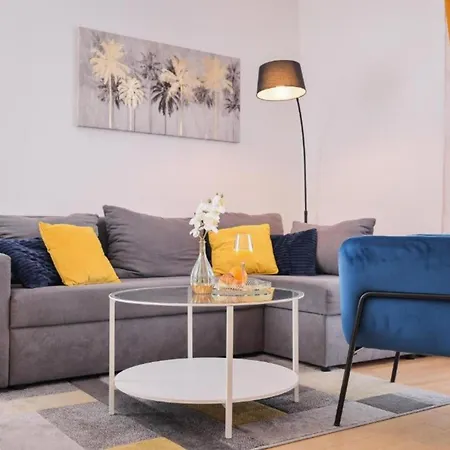 Urban Seaside Apartament *