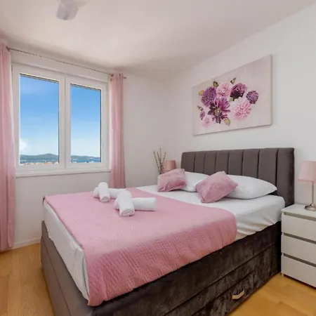 Urban Seaside Apartament *